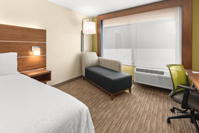 hol inn exp suisun city napa valley area