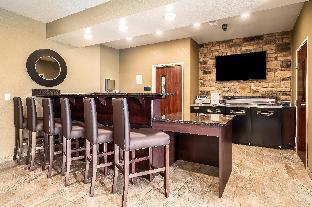 cobblestone hotel and suites cozad