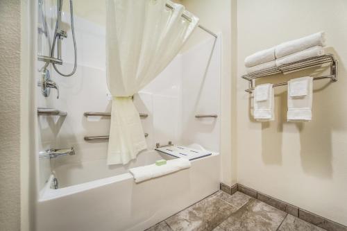 cobblestone hotel and suites cozad