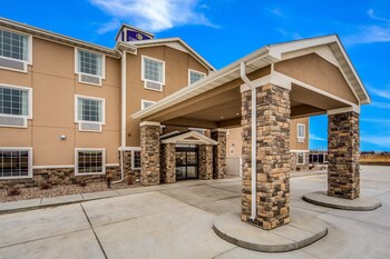 cobblestone hotel and suites cozad