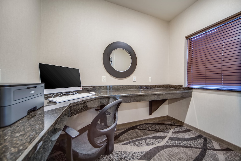 cobblestone hotel and suites cozad