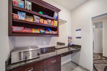 cobblestone hotel and suites cozad