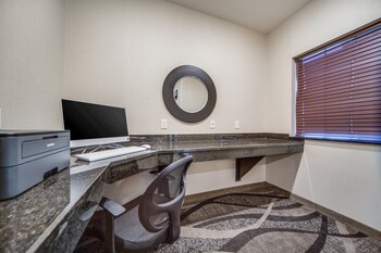 cobblestone hotel and suites cozad
