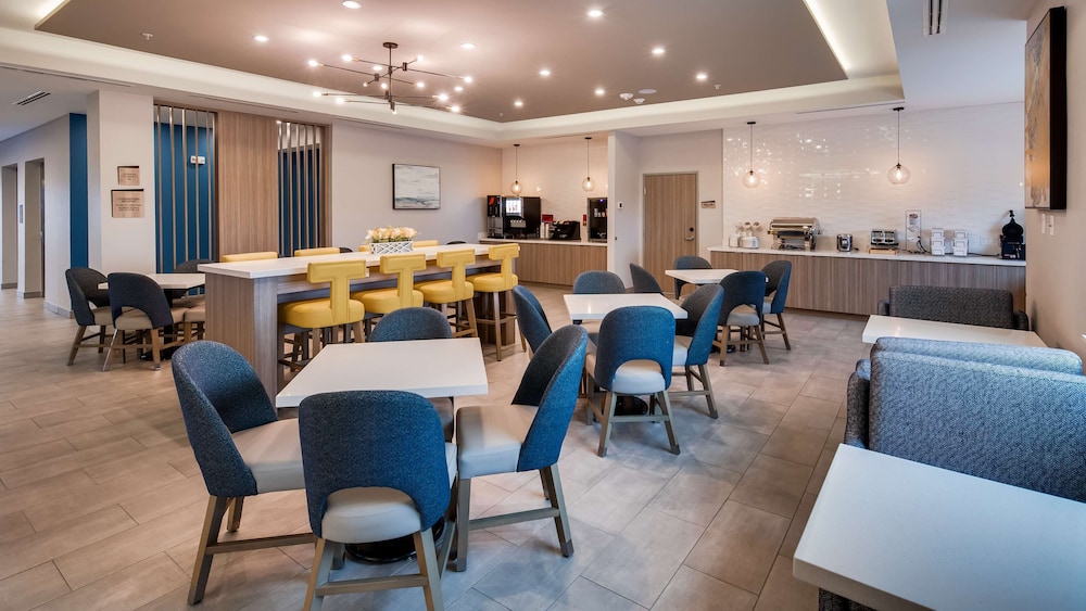 best western plus mid county