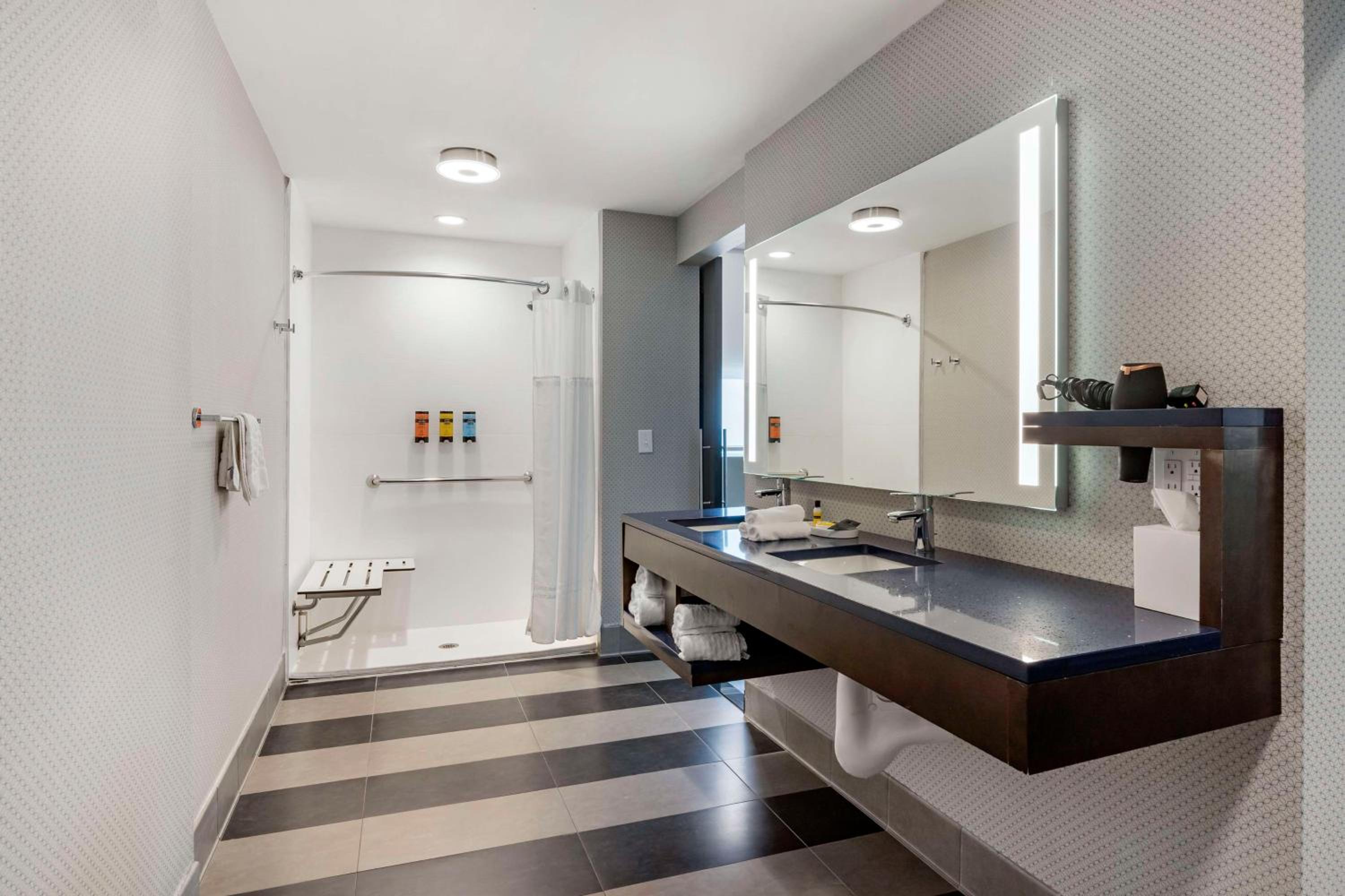 glo best western savannah gateway i 95