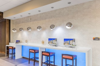 glo best western savannah gateway i 95