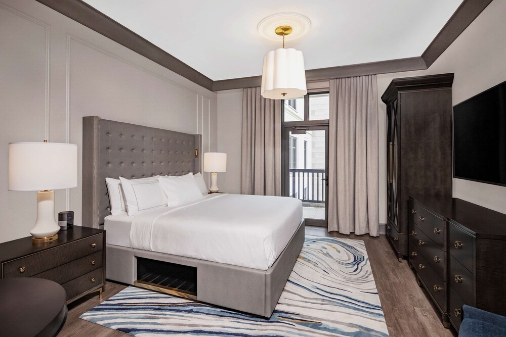 hilton club liberty place charleston