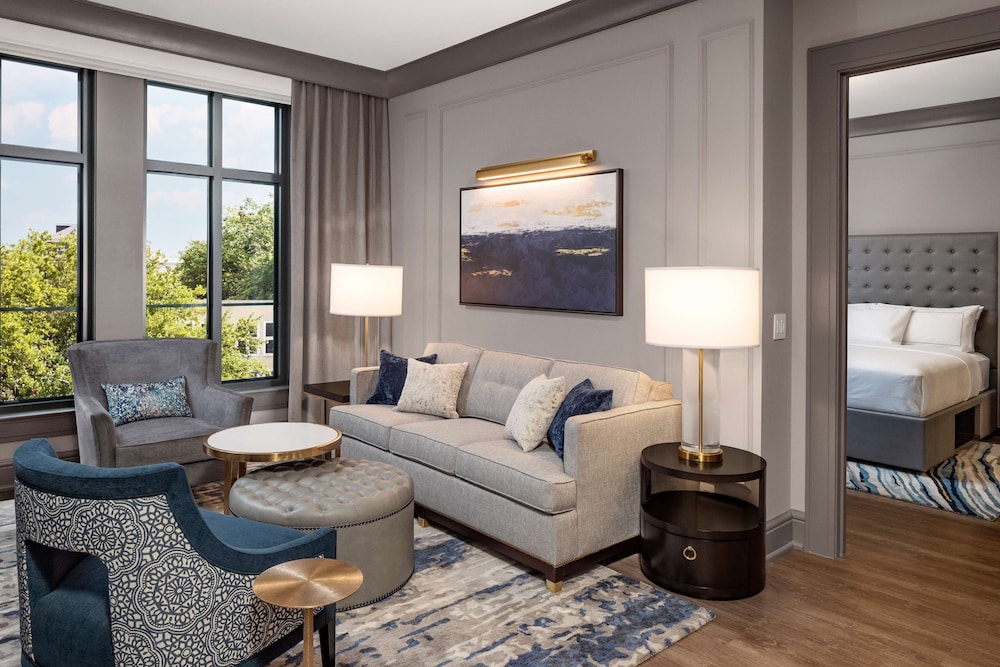 hilton club liberty place charleston