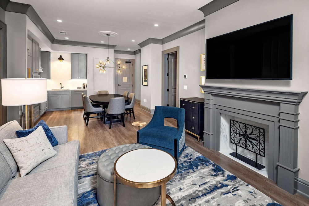 hilton club liberty place charleston