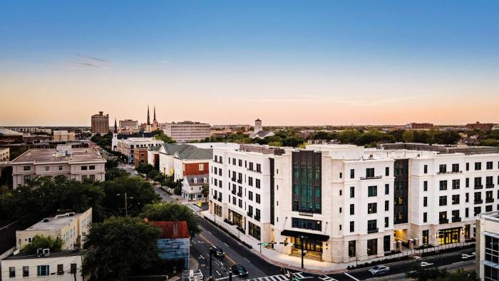 hilton club liberty place charleston