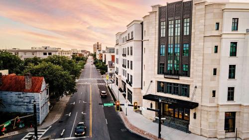 hilton club liberty place charleston