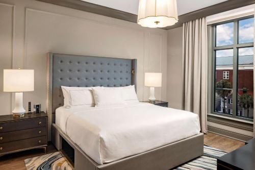 hilton club liberty place charleston
