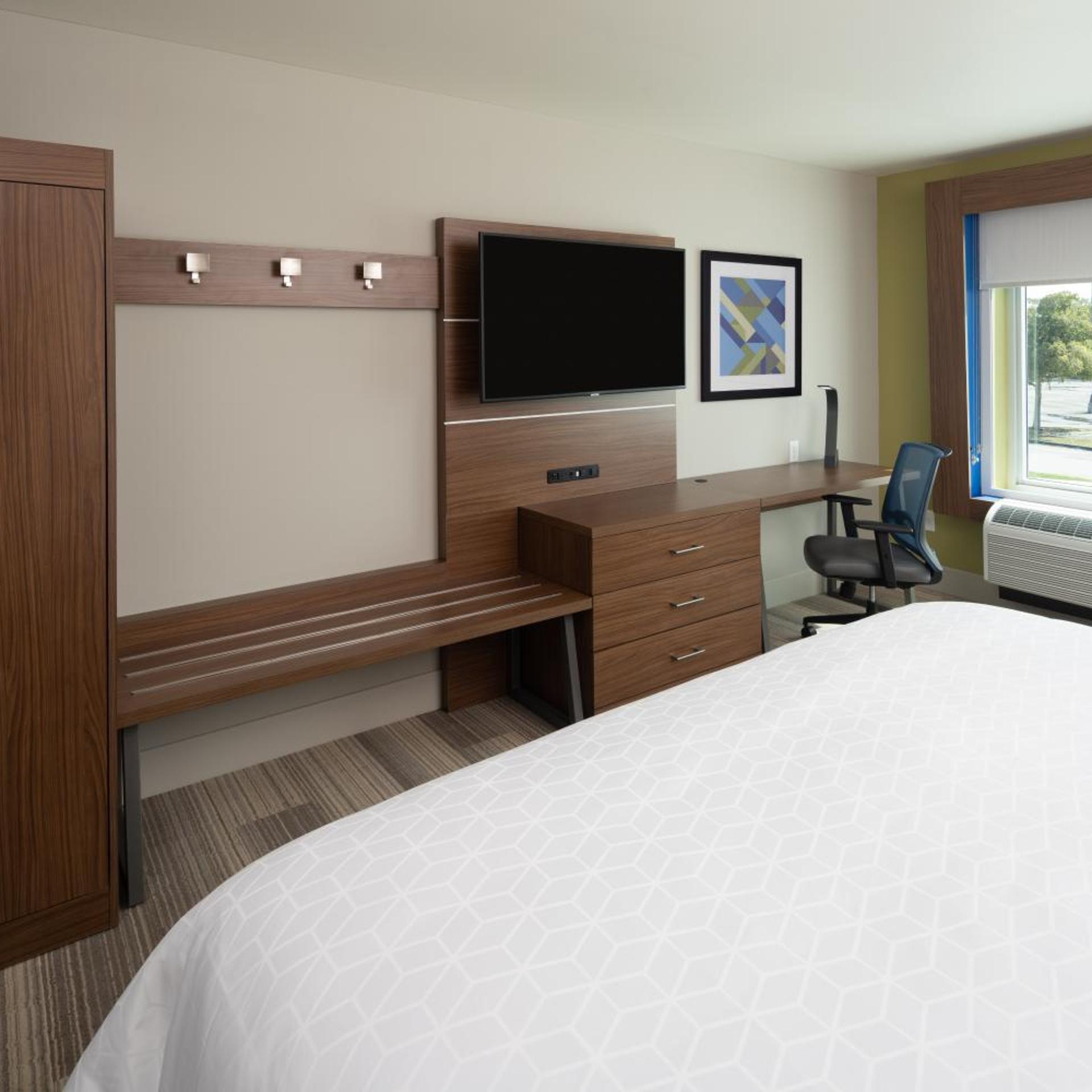 holiday inn express doral miami an ihg hotel