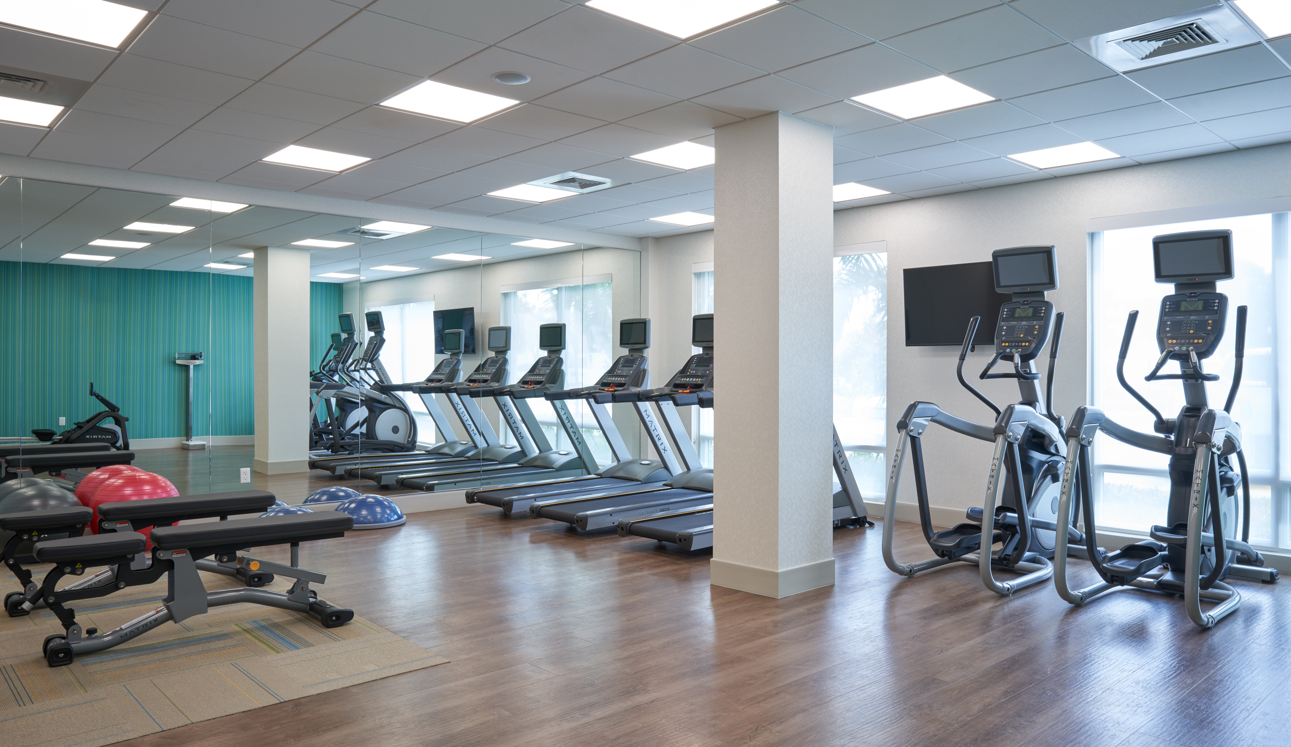 holiday inn express doral miami an ihg hotel