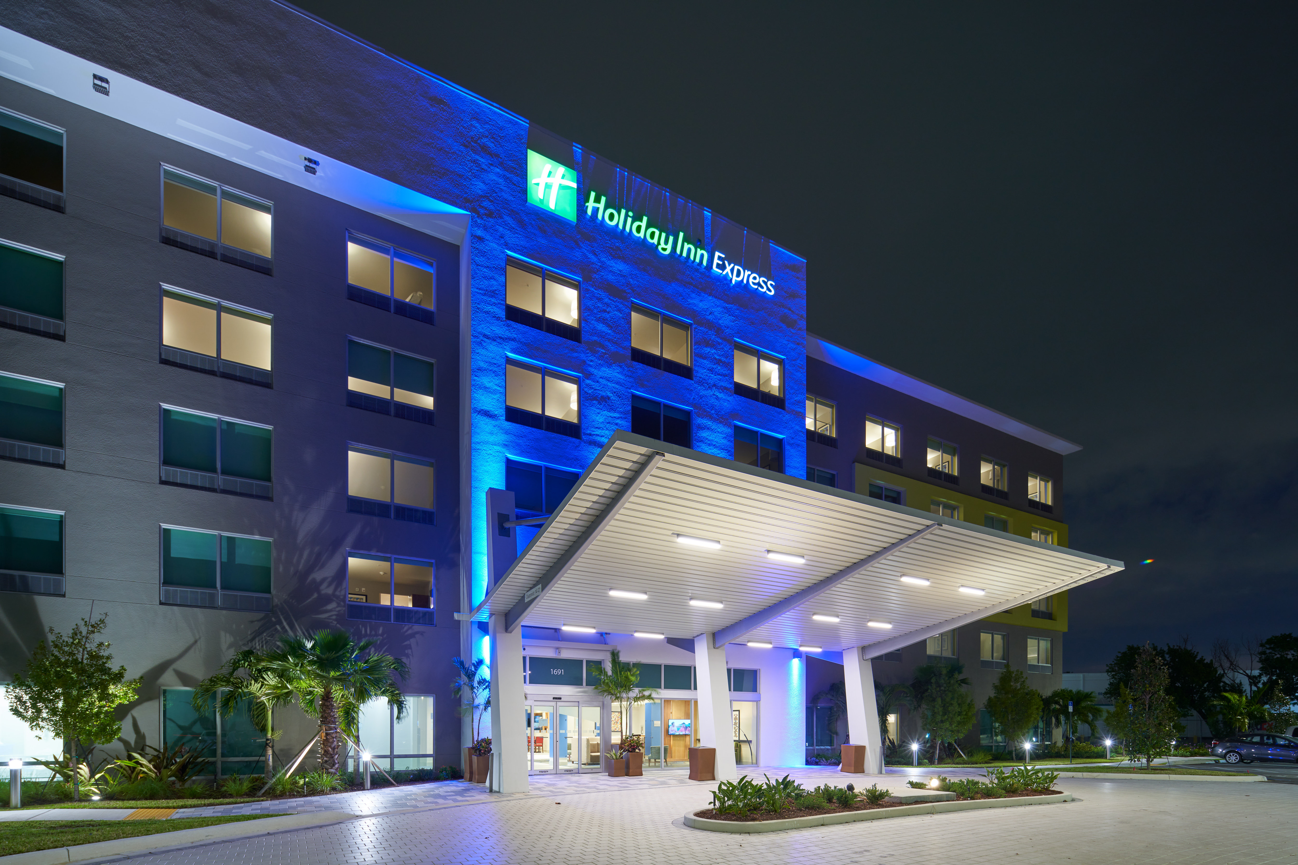 holiday inn express doral miami an ihg hotel