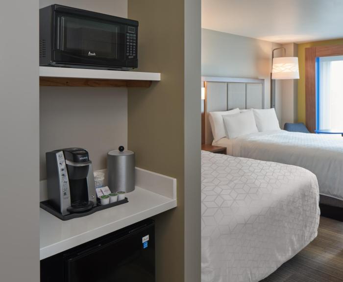holiday inn express doral miami an ihg hotel