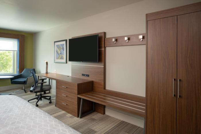 holiday inn express doral miami an ihg hotel