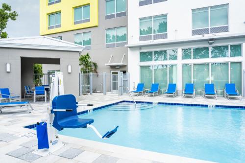 holiday inn express doral miami an ihg hotel