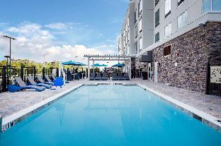 hampton inn and suites north port