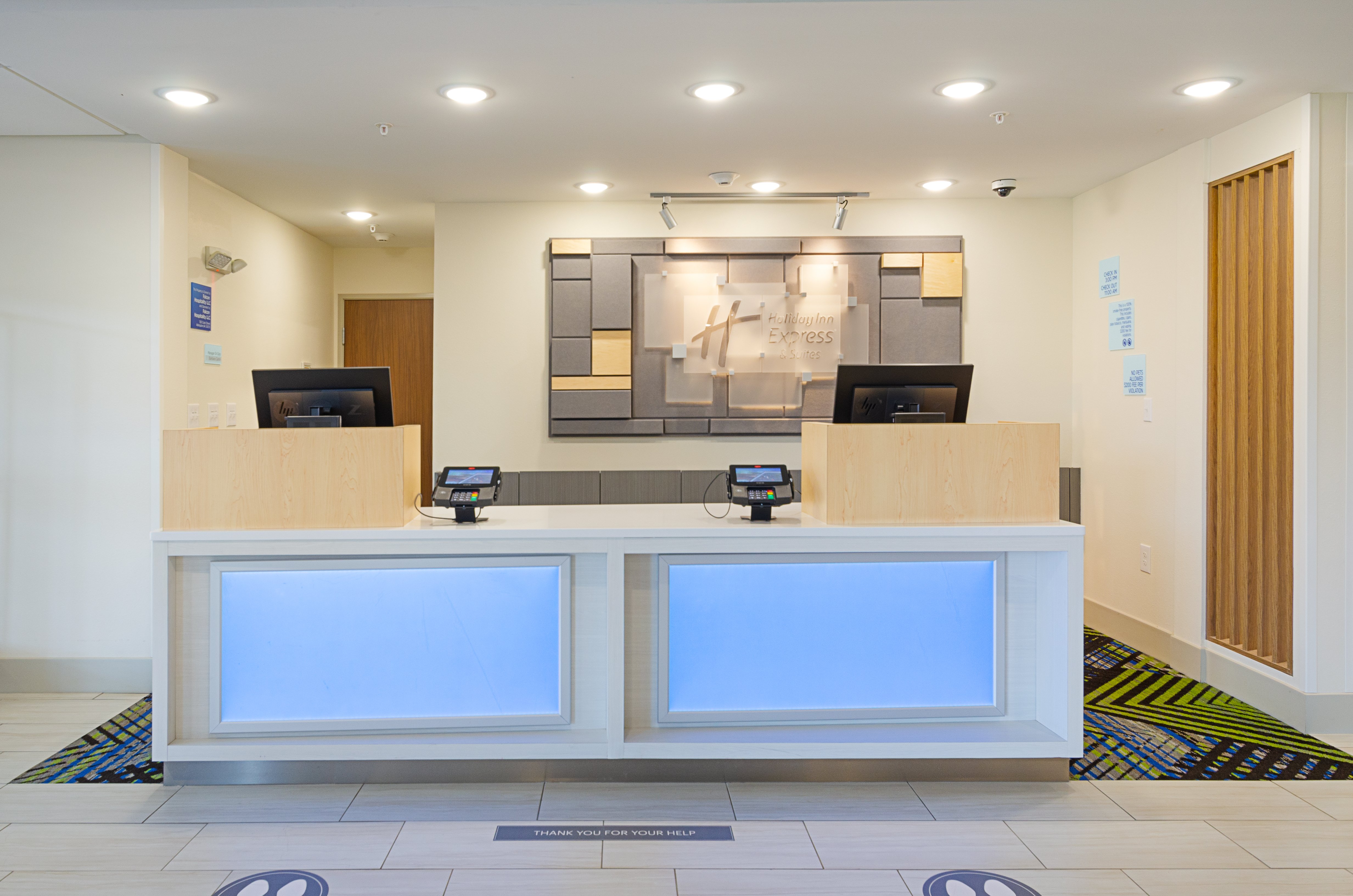 holiday inn express and suites abingdon an ihg hotel