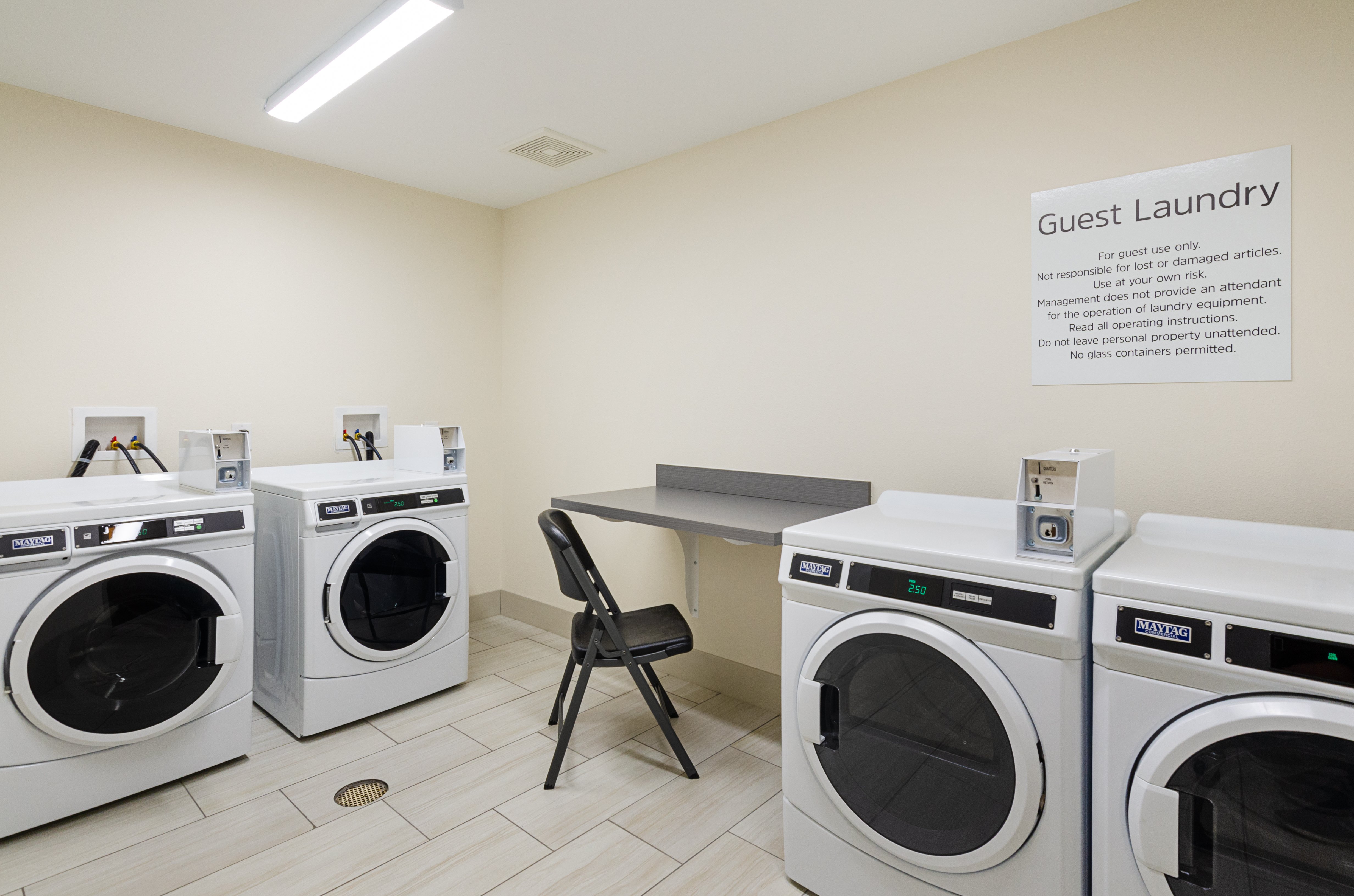 holiday inn express and suites abingdon an ihg hotel