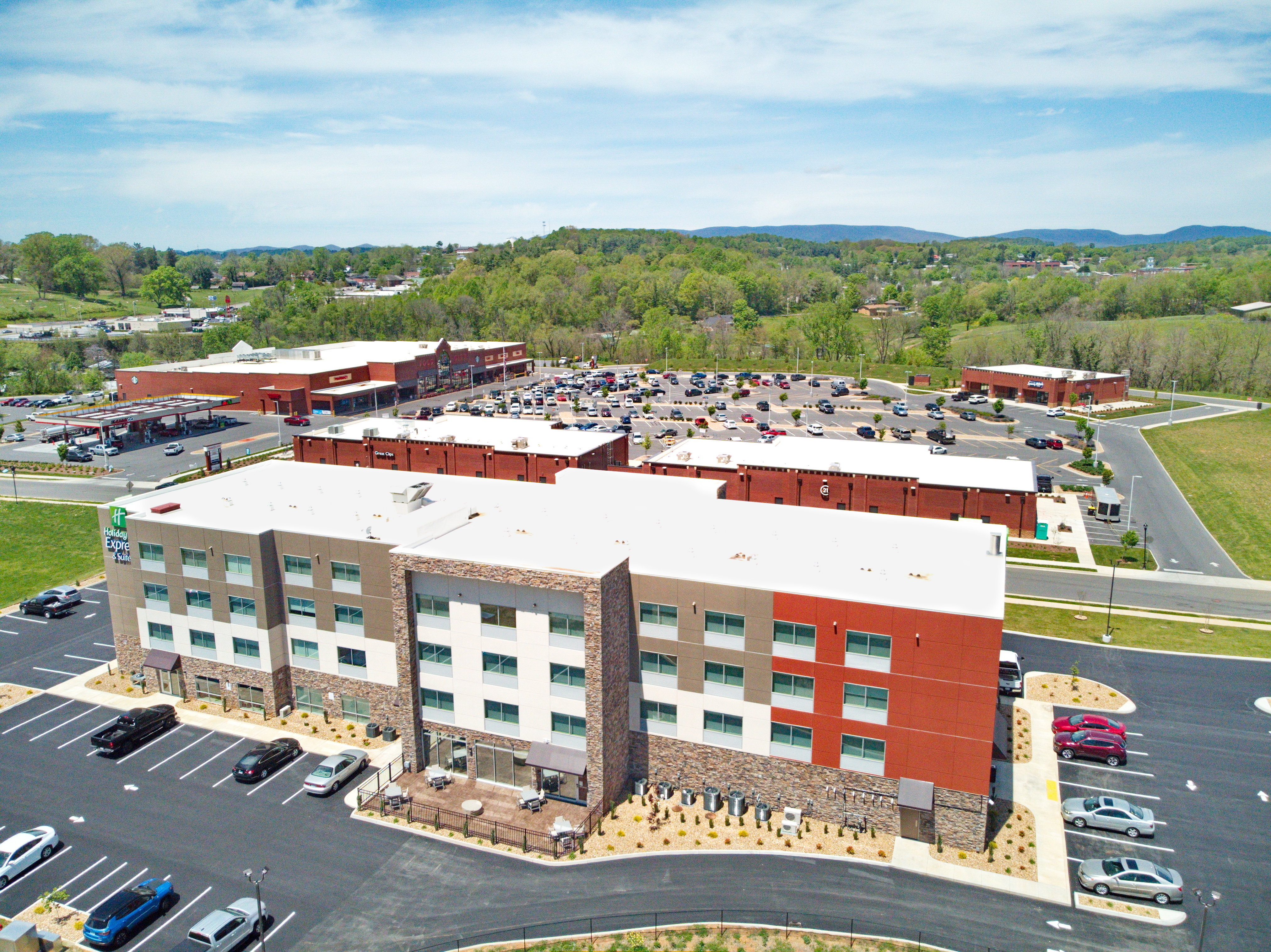 holiday inn express and suites abingdon an ihg hotel
