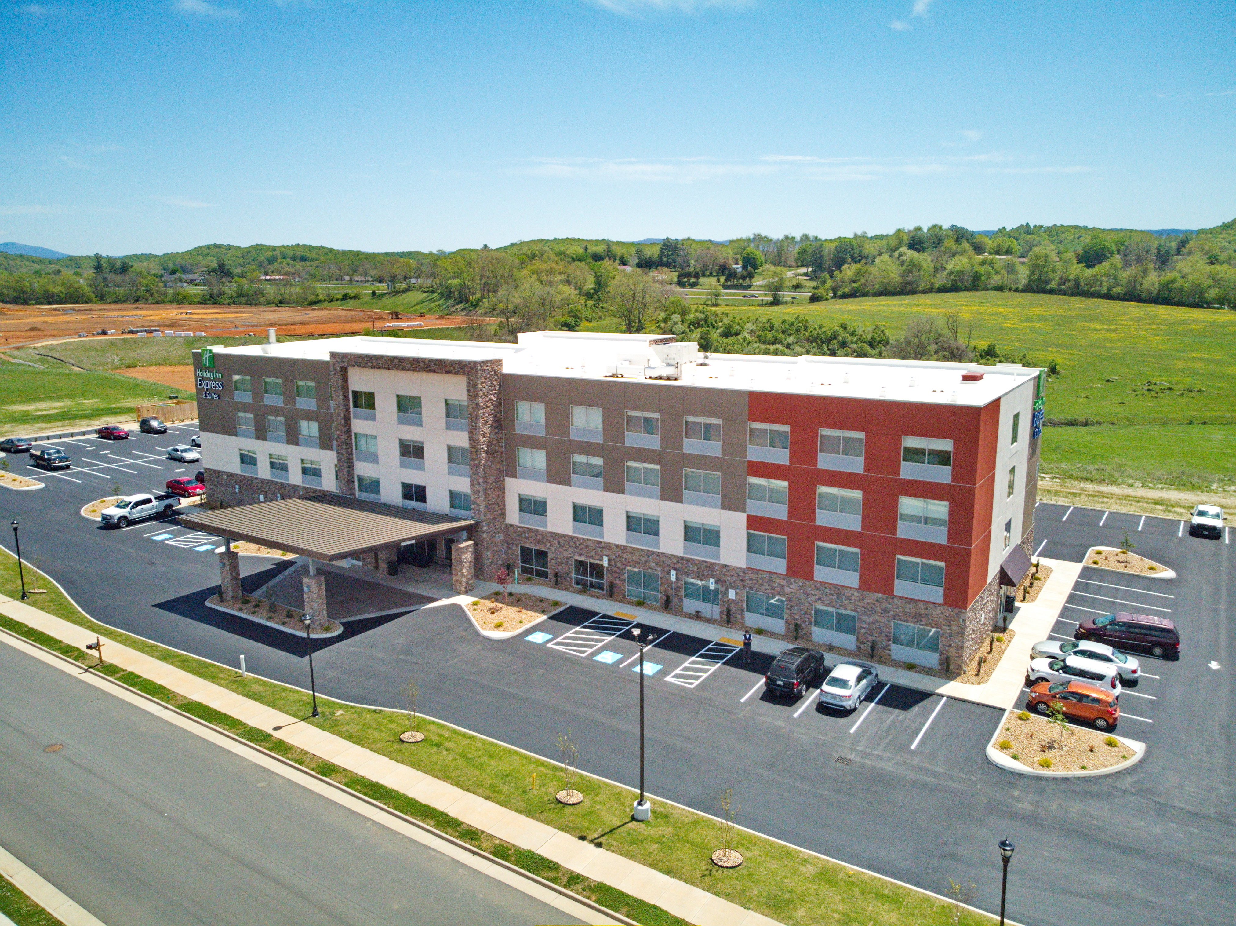 holiday inn express and suites abingdon an ihg hotel