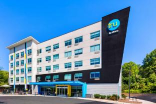 tru by hilton asheville blue ridge parkway