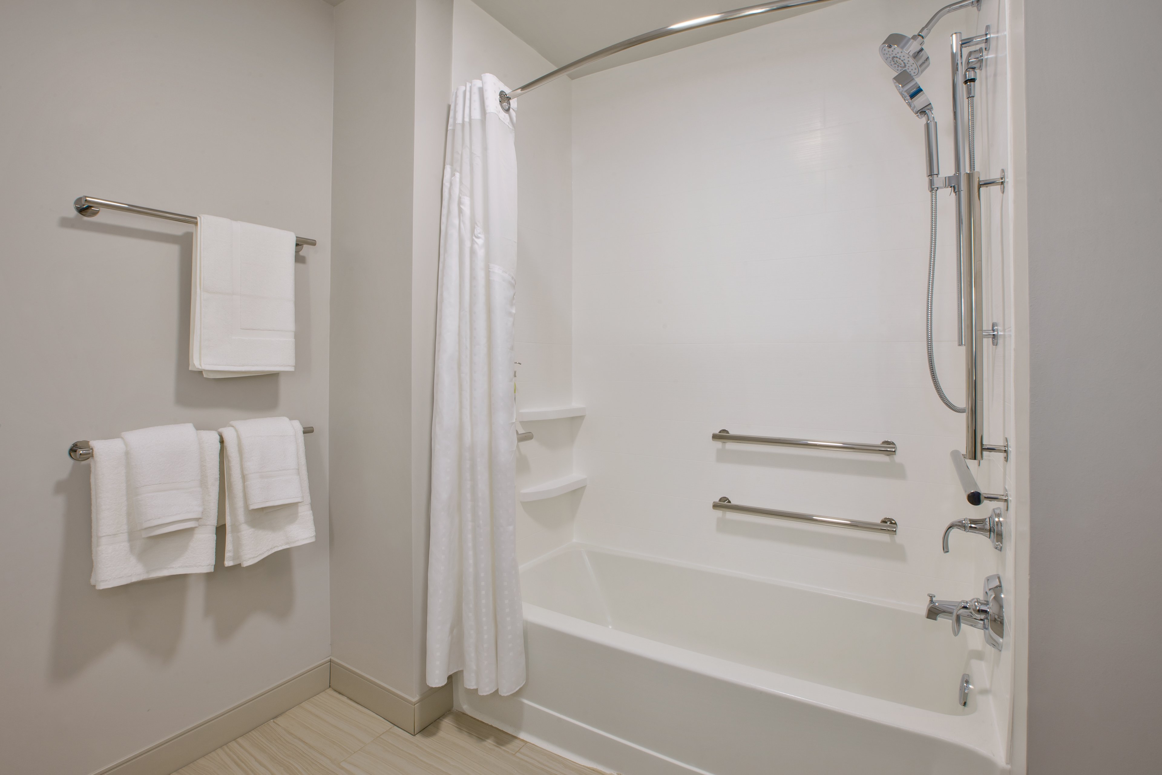 holiday inn express and suites wooster an ihg hotel