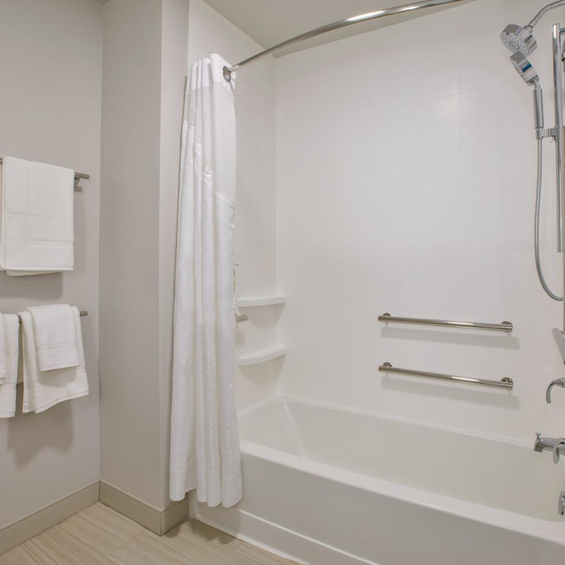holiday inn express and suites wooster an ihg hotel