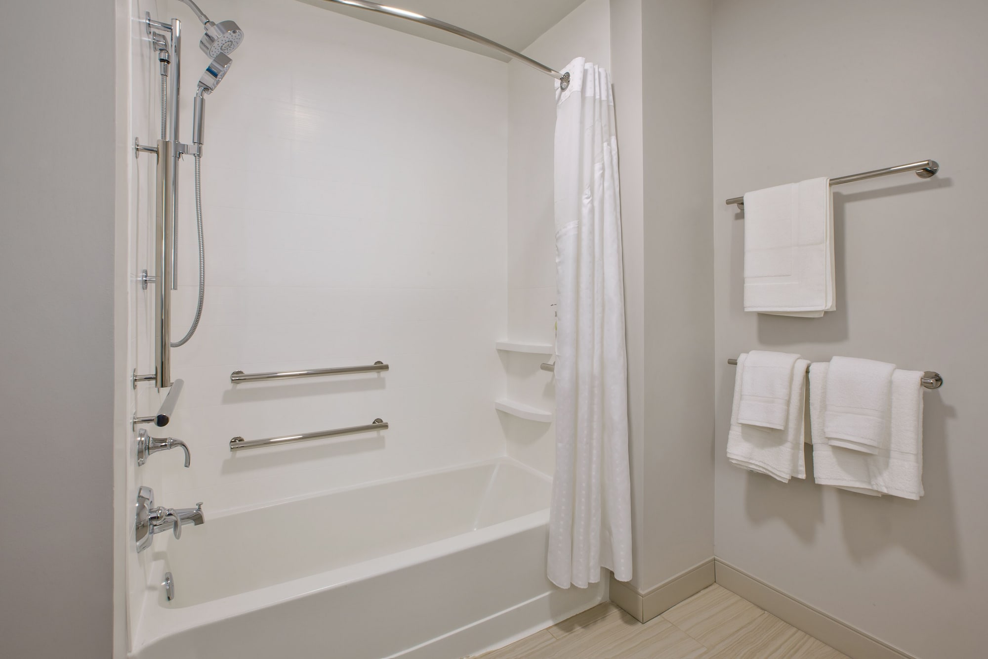 holiday inn express and suites wooster an ihg hotel