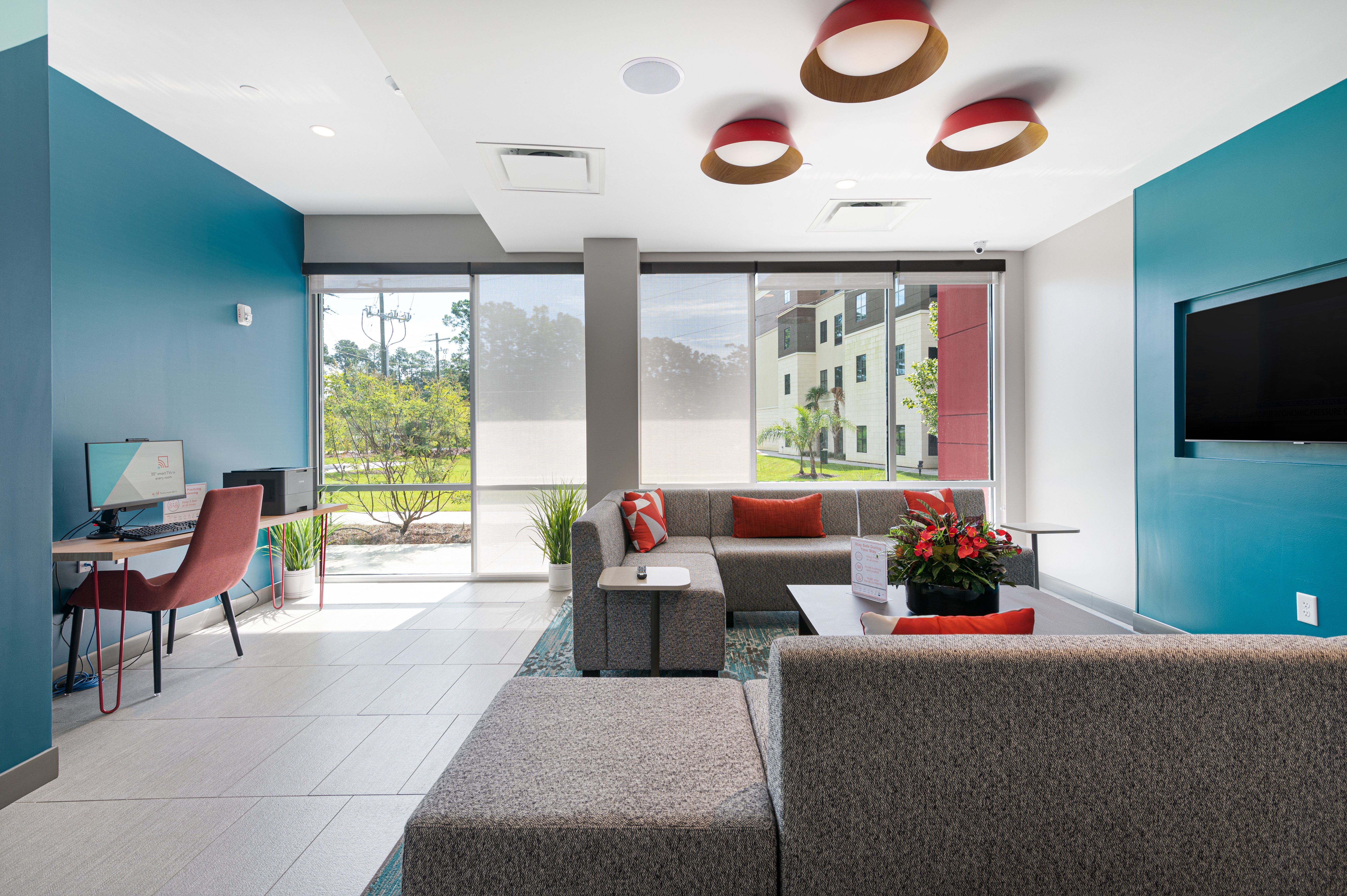 avid hotel summerville an ihg hotel