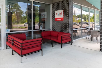 avid hotel summerville an ihg hotel