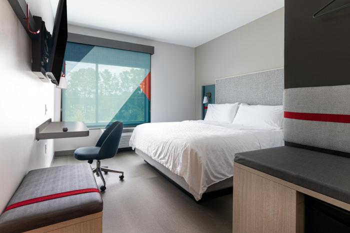 avid hotel summerville an ihg hotel