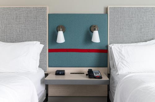 avid hotel summerville an ihg hotel