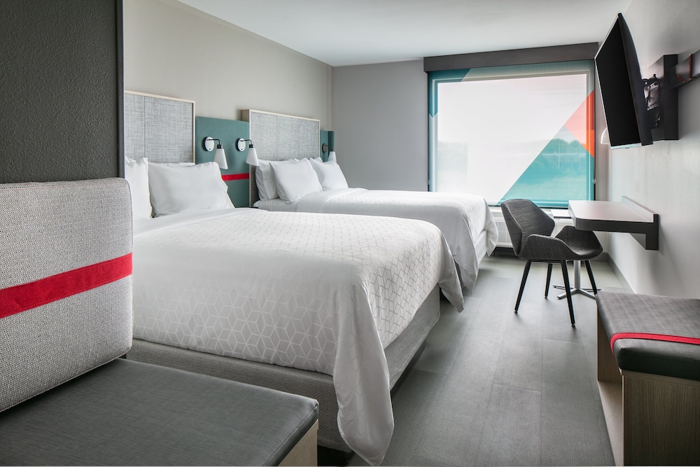 avid hotel roseville minneapolis north an ihg hotel