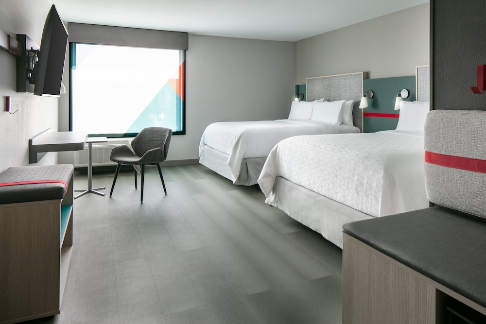 avid hotel roseville minneapolis north an ihg hotel