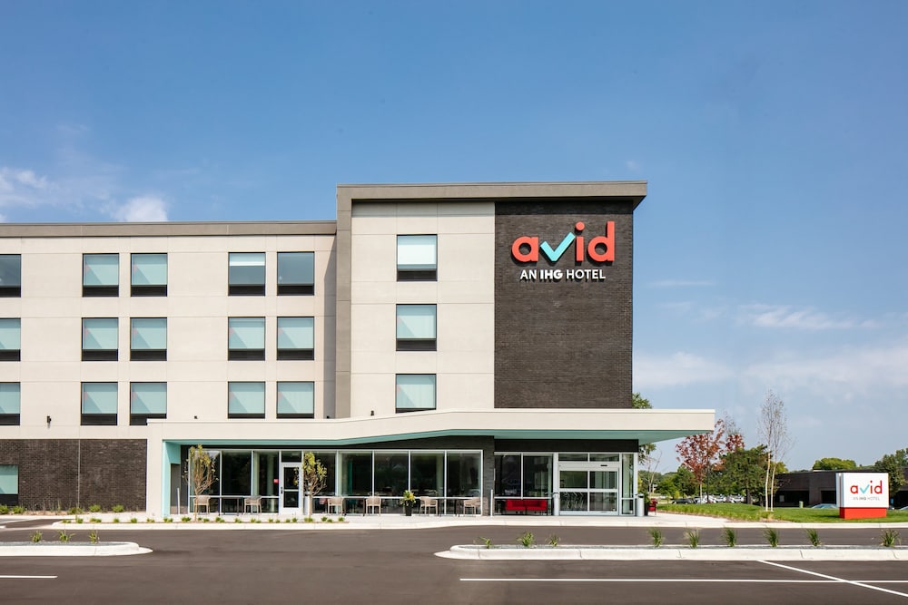 avid hotel roseville minneapolis north an ihg hotel