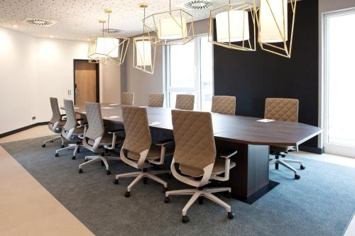 hampton by hilton munich airport south