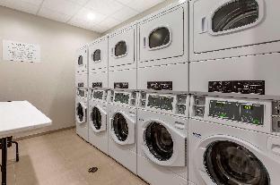mainstay suites carlsbad south