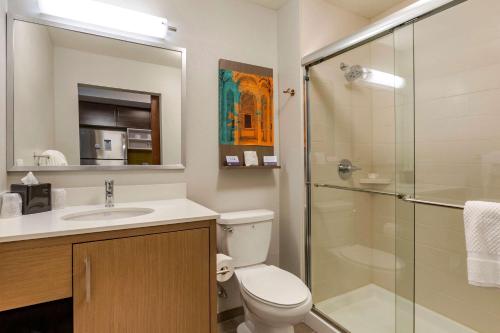 mainstay suites carlsbad south