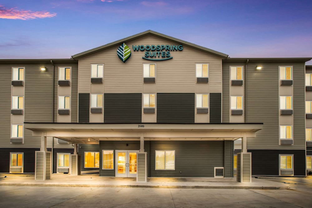 woodspring suites sulphur lake charles