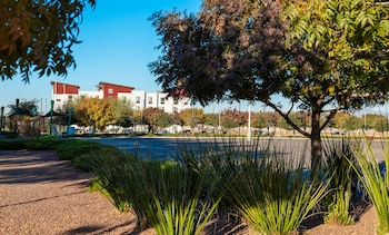 my place hotel phoenix west avondale az
