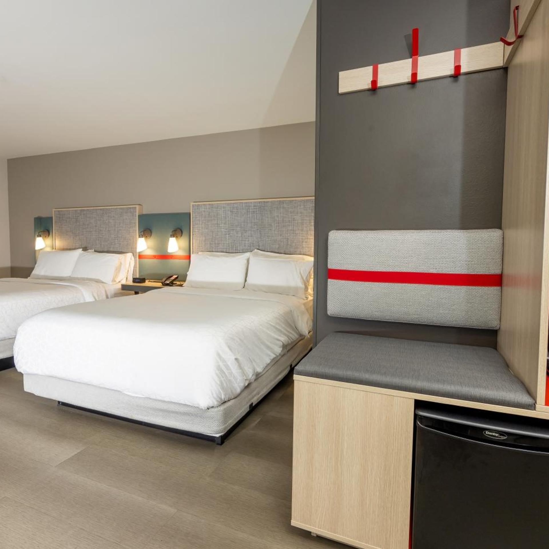 avid hotels denver airport area an ihg hotel