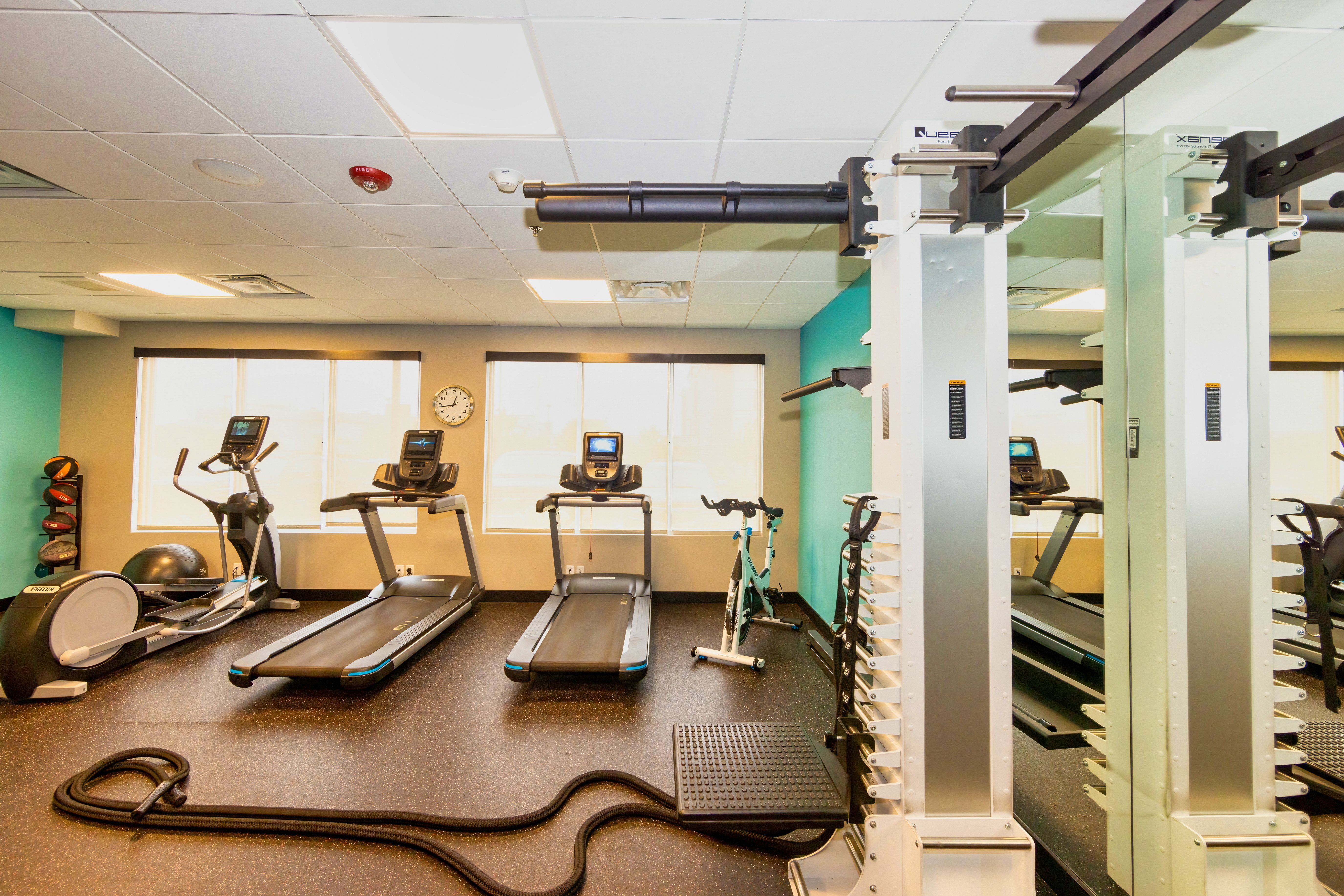 avid hotels denver airport area an ihg hotel