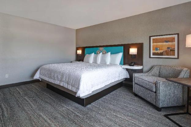 hampton inn santa fe south
