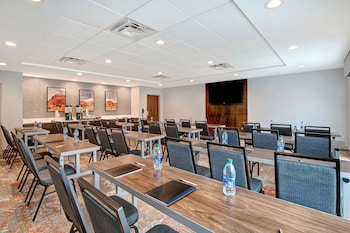 hampton inn santa fe south