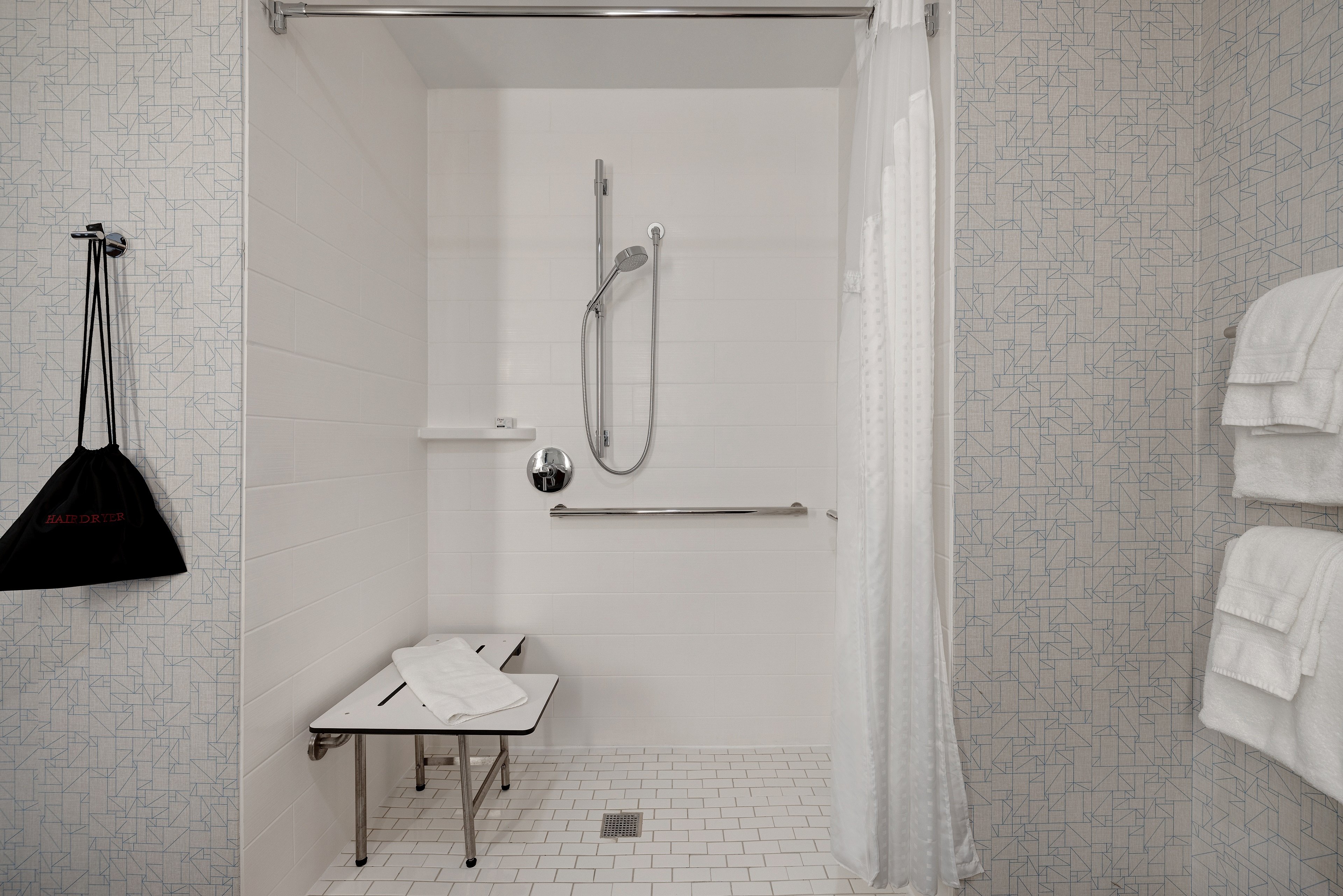holiday inn express and suites grand rapids south wyoming