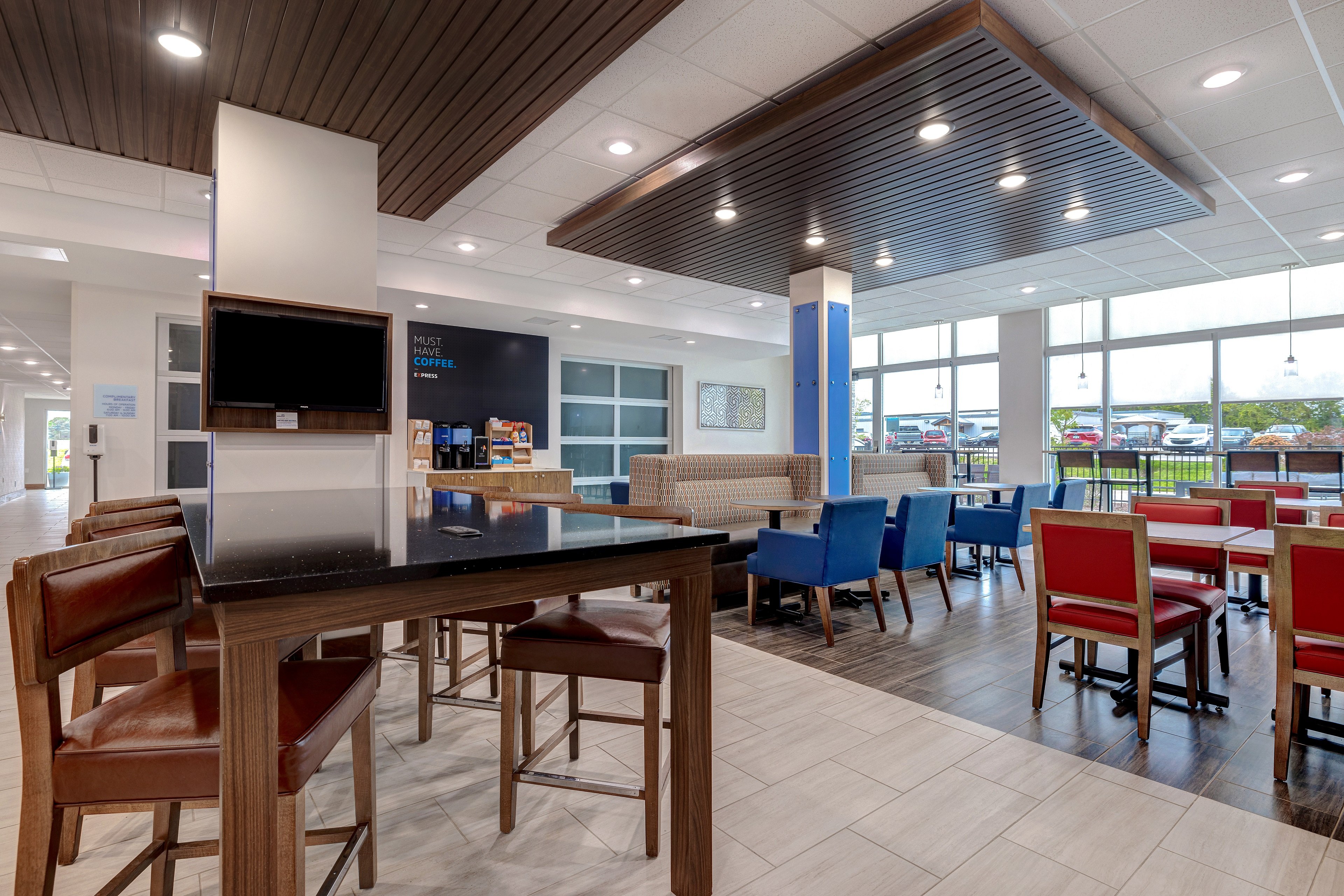 holiday inn express and suites grand rapids south wyoming