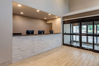 spark by hilton evansville downtown
